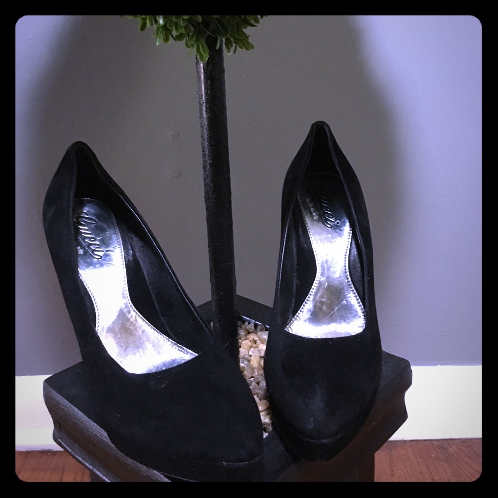 Size 39 Gucci heels